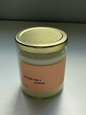 Homecoming Black Tea + Pepper Scented soy Candle 8oz